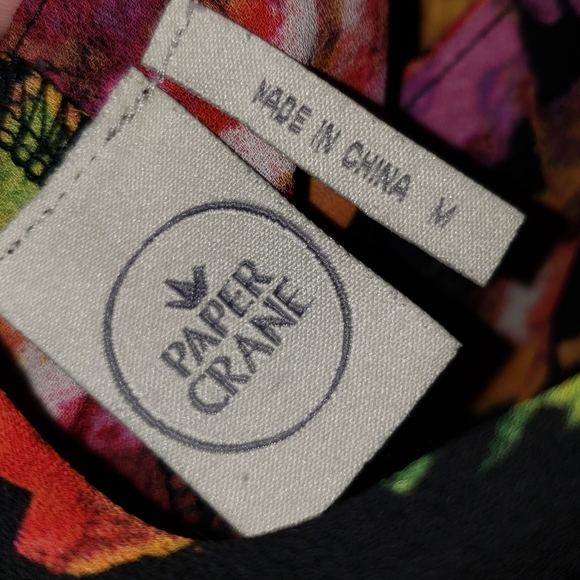 Floral Top - Picture 3 of 3